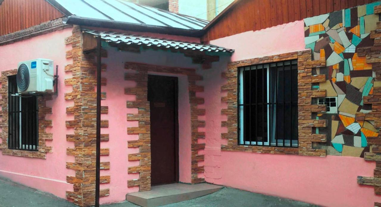 Bonvenon Capsule Hostel เยเรวาน ภายนอก รูปภาพ