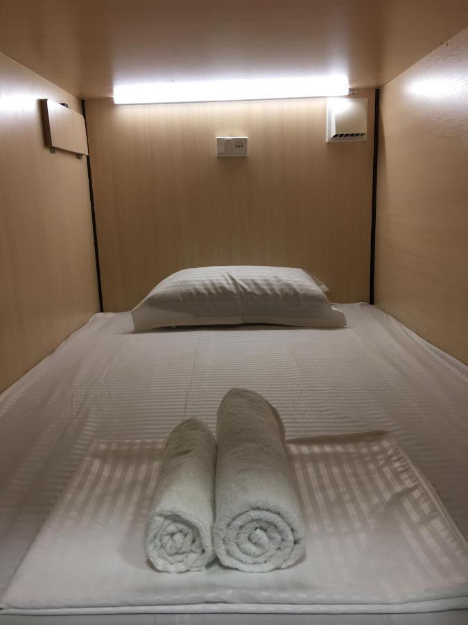 Bonvenon Capsule Hostel เยเรวาน ภายนอก รูปภาพ