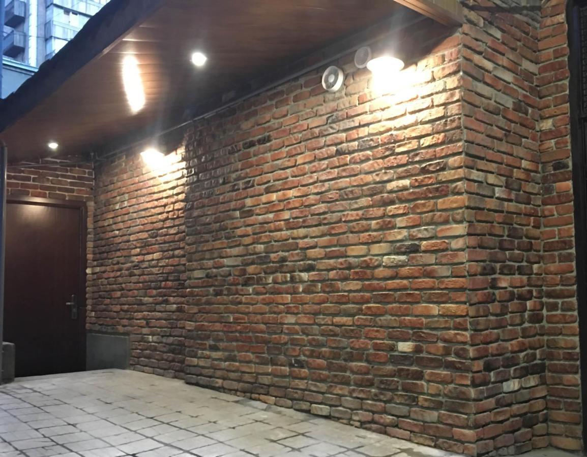 Bonvenon Capsule Hostel เยเรวาน ภายนอก รูปภาพ