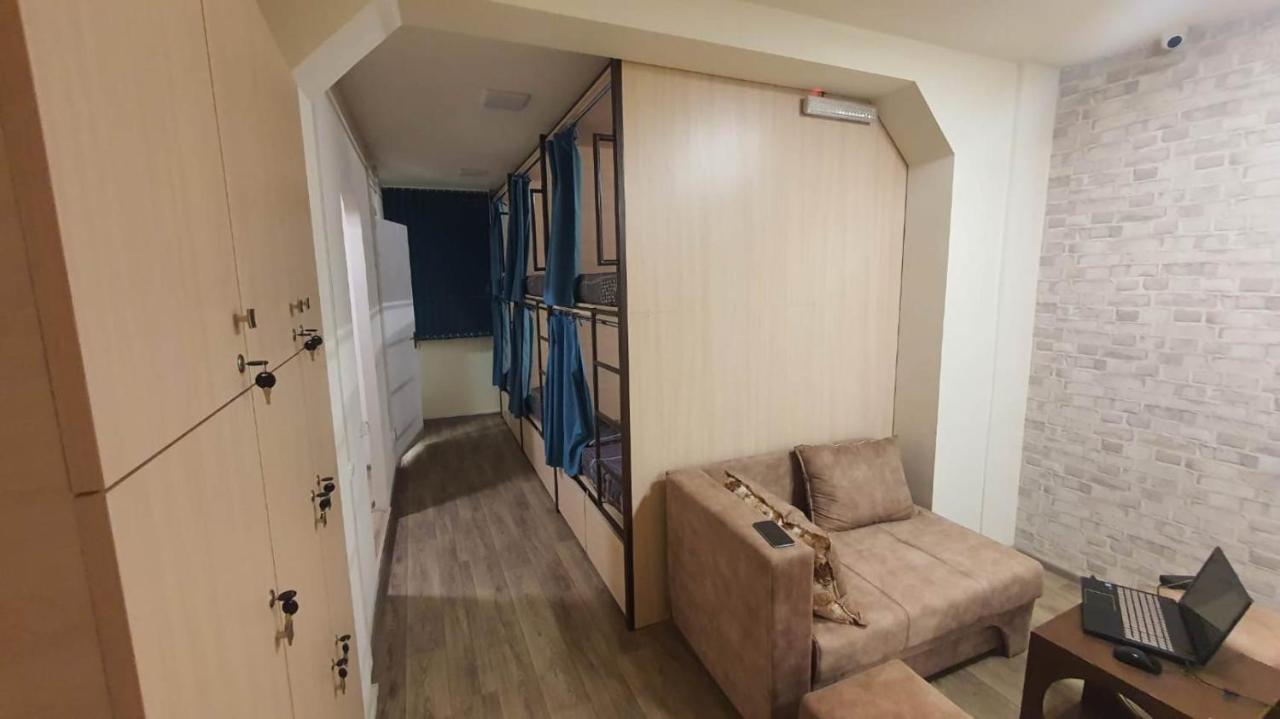 Bonvenon Capsule Hostel เยเรวาน ภายนอก รูปภาพ