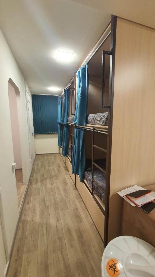Bonvenon Capsule Hostel เยเรวาน ภายนอก รูปภาพ