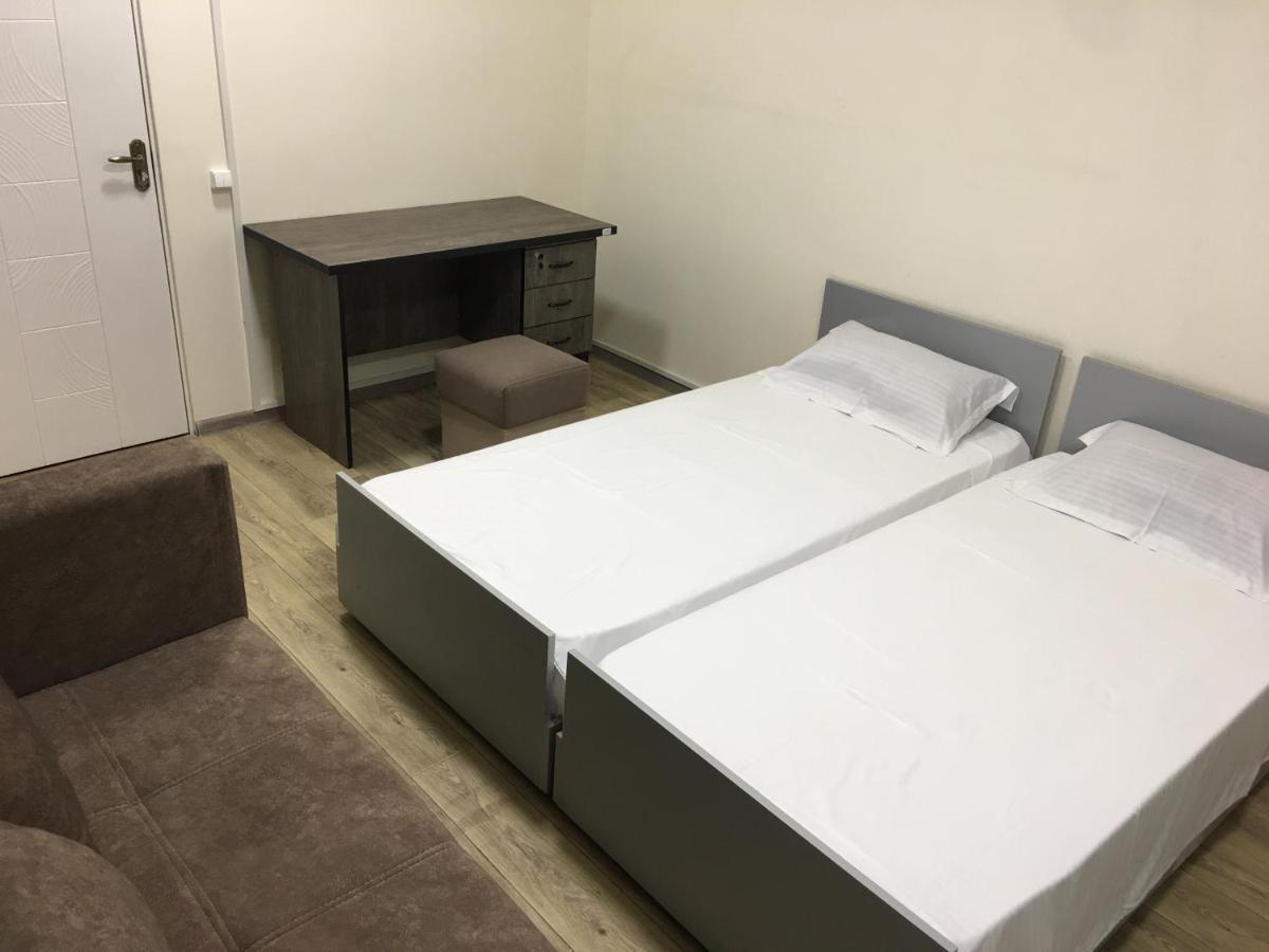Bonvenon Capsule Hostel เยเรวาน ภายนอก รูปภาพ