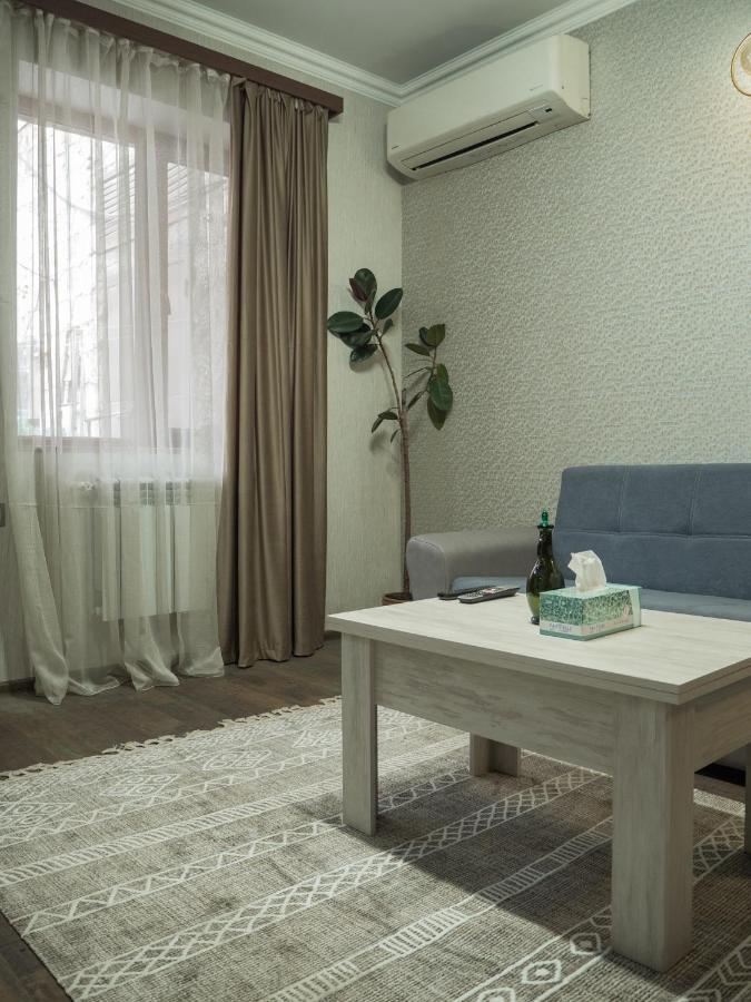 Bonvenon Capsule Hostel เยเรวาน ภายนอก รูปภาพ