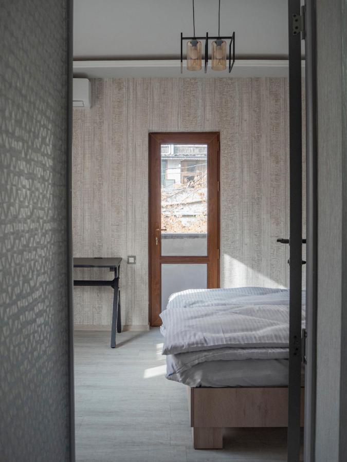Bonvenon Capsule Hostel เยเรวาน ภายนอก รูปภาพ