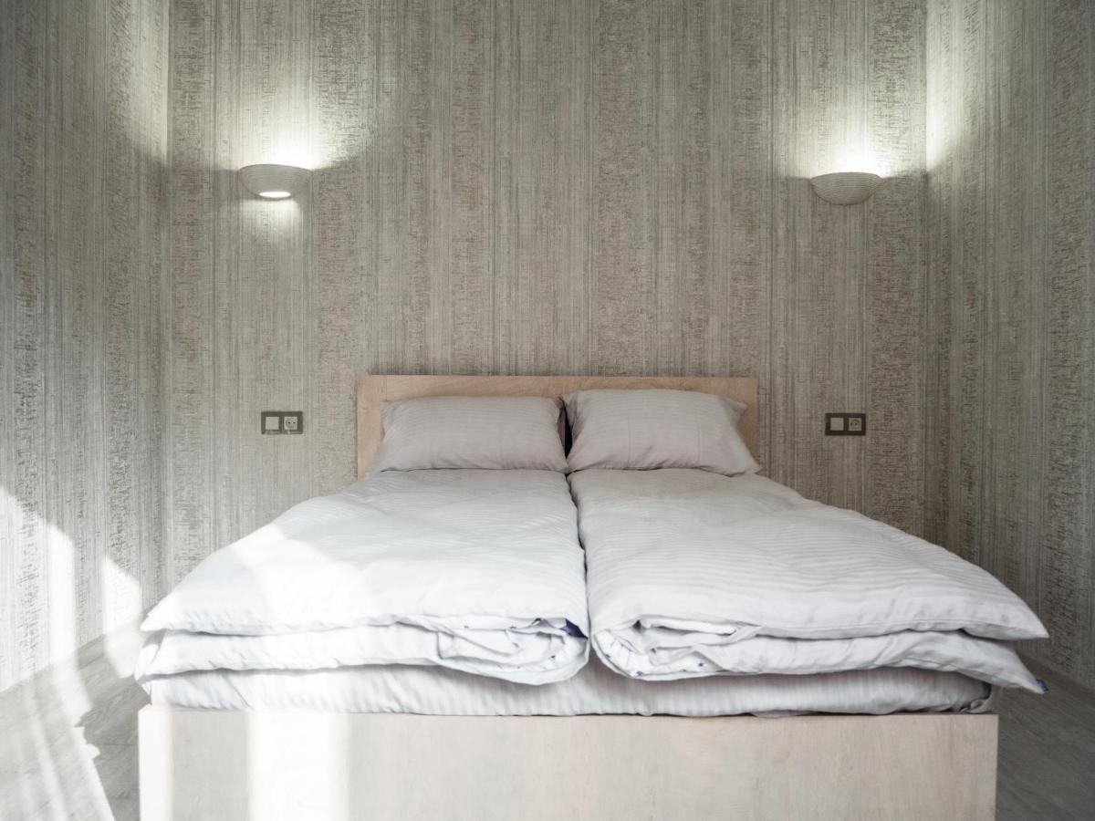 Bonvenon Capsule Hostel เยเรวาน ภายนอก รูปภาพ