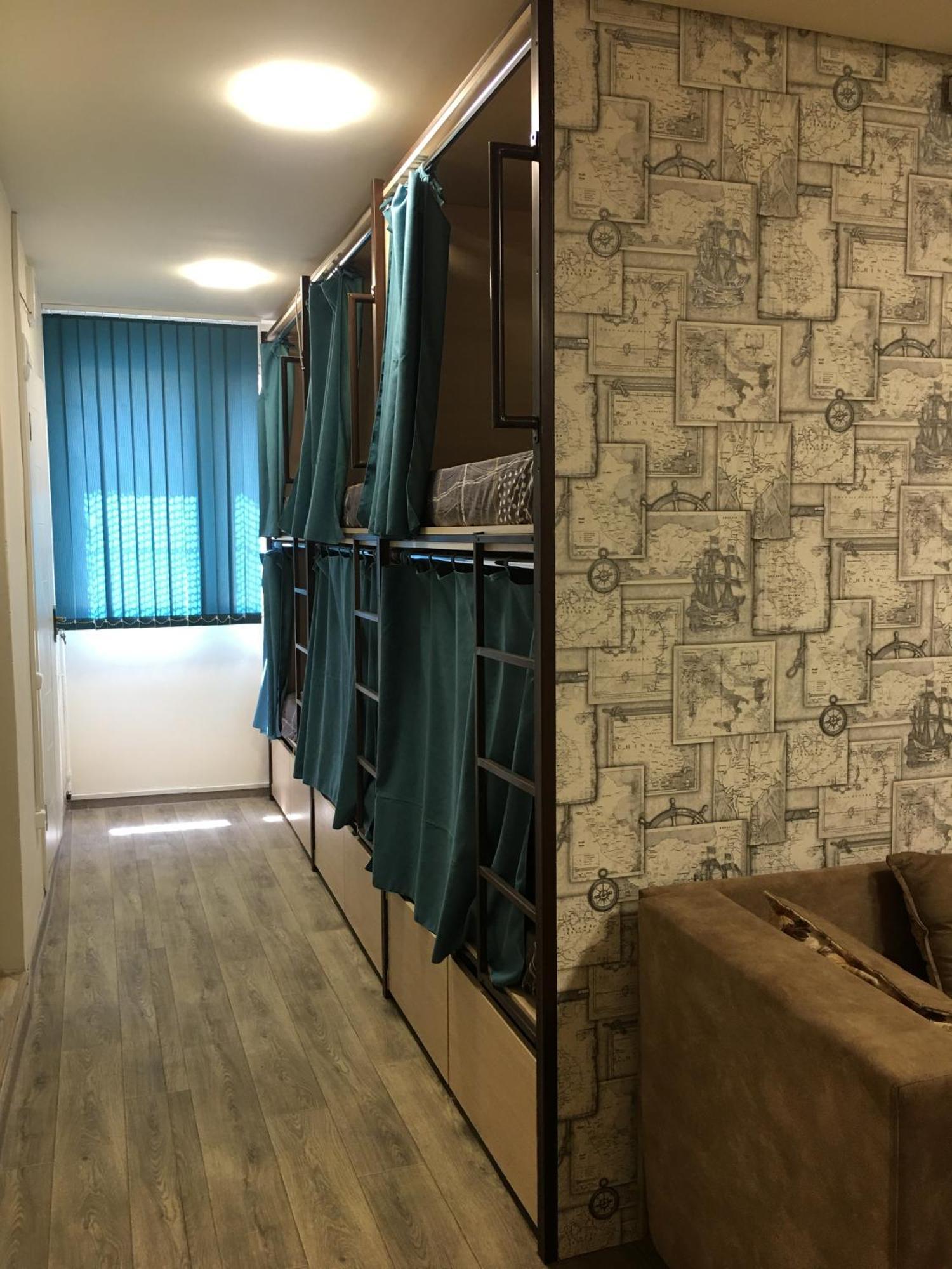 Bonvenon Capsule Hostel เยเรวาน ภายนอก รูปภาพ